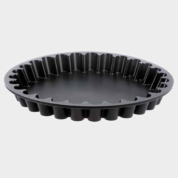 Fluted round pie pan